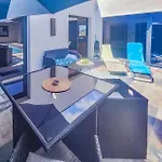3 Bedroom Stunning In Nissan-lez-Enserune